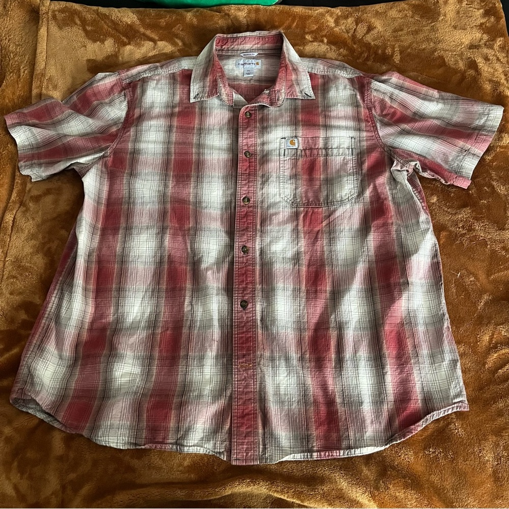 Carhartt Men's 2XL Relaxed Fit Plaid Short Sleeve Button-Up Shirt Red